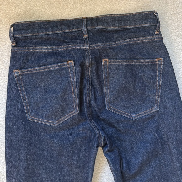 Everlane Skinny Ankle Cropped Dark Wash Jean - Picture 6 of 7